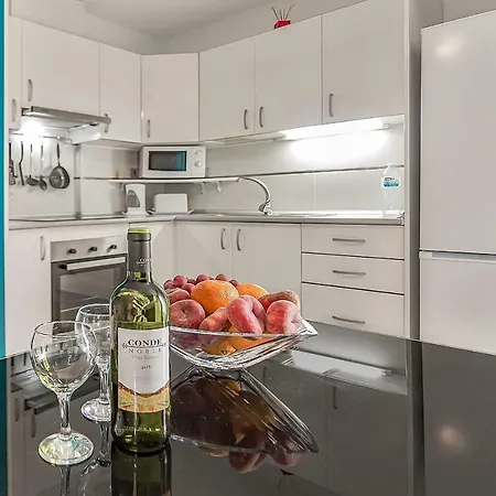 Nuevo En Alcala, Con Aparcamento, Con Aircondicionador